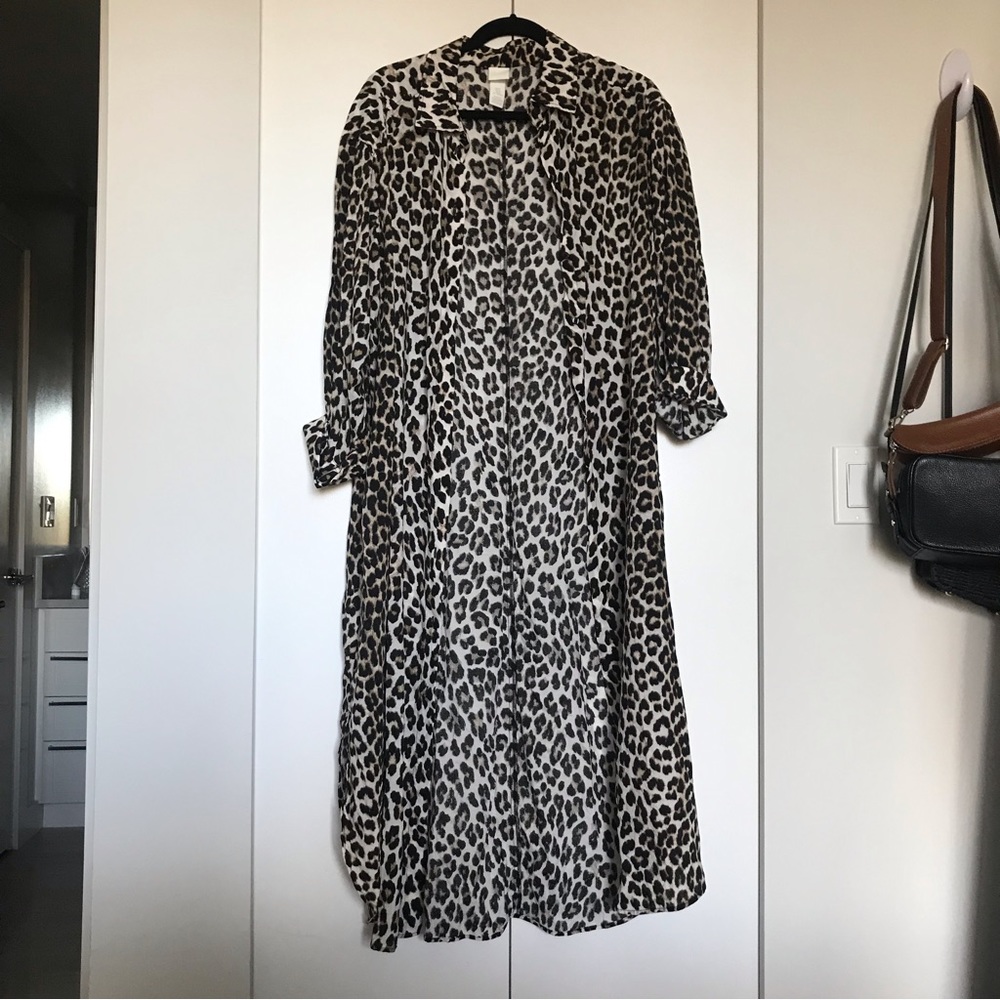 HM cheetah print duster